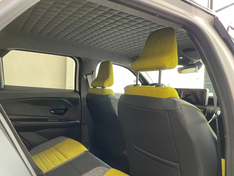 Renault 5 E-Tech 150 Comfort Range Iconic Five foto 21