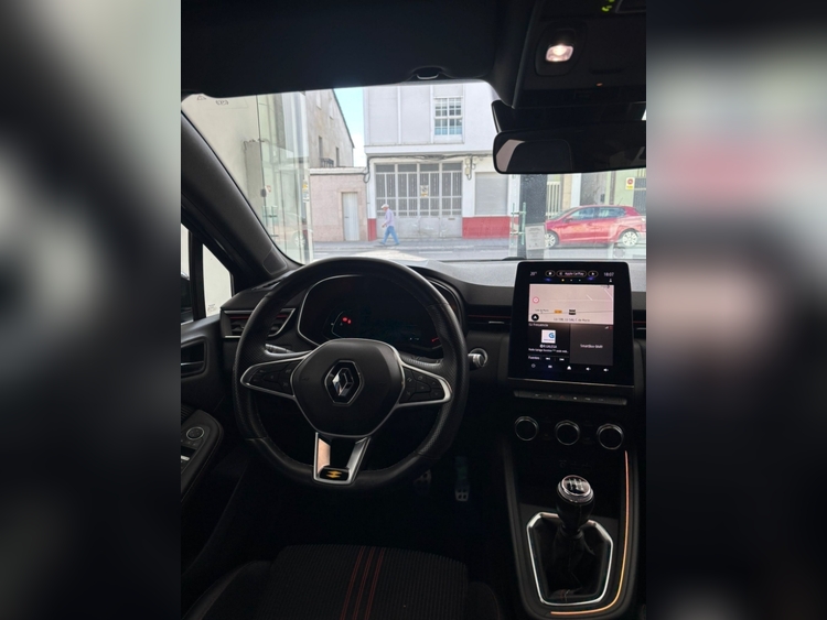 Renault Clio R.S. Line foto 15